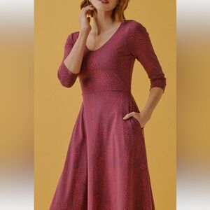 NWOT Pact Fit & Flare Midi Red Purple Dress Organic Cotton Pockets size L